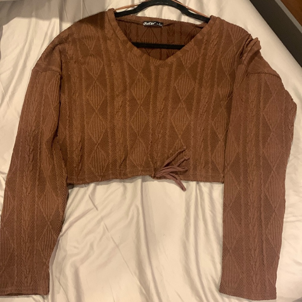 Size: Medium color:Brown